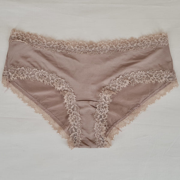 LOT ASSORTI DE 5 CULOTTES FEMME