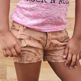 SHORT GIRL